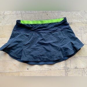 Lululemon Presta Black Skirt